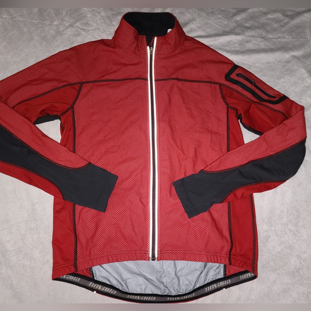 Novata sweater